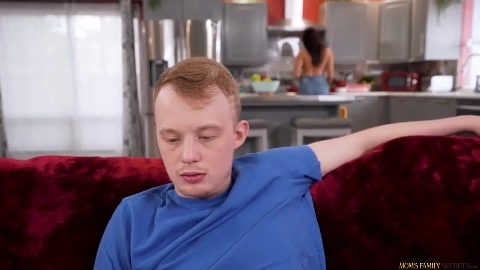 Stepmoms Fertility Juice in HD - Alyssia Vera