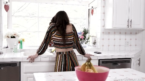 Obsessed Scene 4