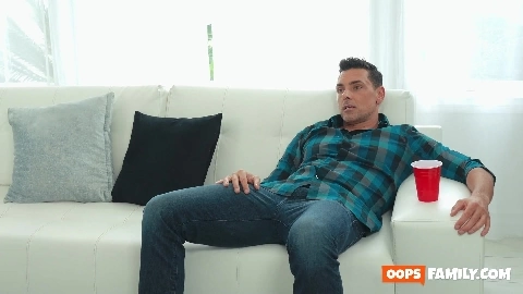 The Day I Tried Stepmom’s Ass - Jesse Pony