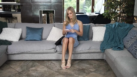 LoveHerFeet - Candee Licious - Bring The Documents