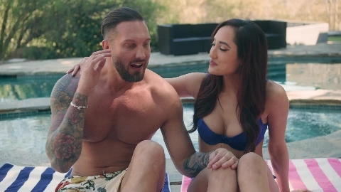 Chloe Amour Horny Threesome