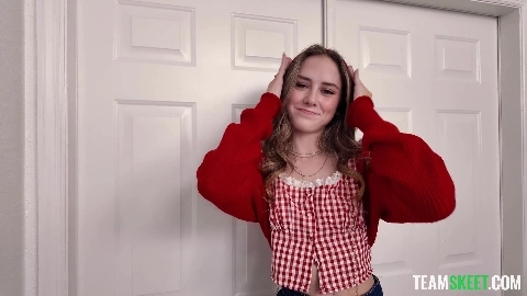 Daisy Fox - ShesNew