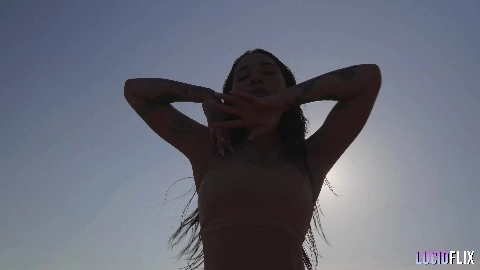 Honey Gold Horny Teen