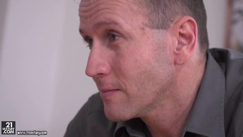 Office Double-Shift - Lara Onyx