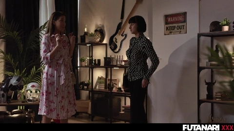 Layla Scarlett And Sarah Heizel Tomboy - Futanari