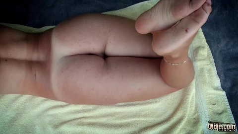 Catcalling An Oldje - Alexa Libertin