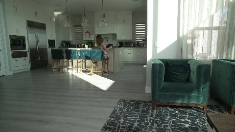 LoveHerFeet - Aderes Quin - Focused On Her Feet