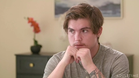 Little Puck Distracted By His Tutors Titties - CaughtFapping