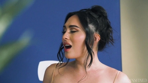 Transfixed - Ember Snow and Ember Fiera - A Dress To Impress