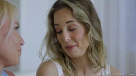 London River And Millie Morgan Making Her Cum - SweetheartVideo