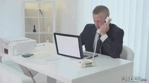 The Games That We Play - Antonia Sainz, Denis Reed