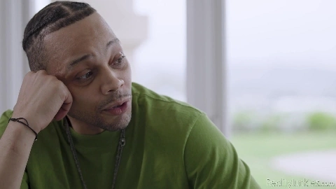 RealityJunkies - Liv Revamped - Stretching Out Liv