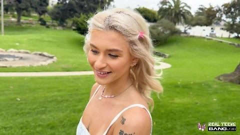 Emma Rosie - Bang RealTeens