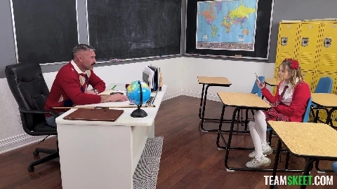 The Future Prom Queen Doesnt Need a Crown She Needs to Be Tamed - Coco Lovelock