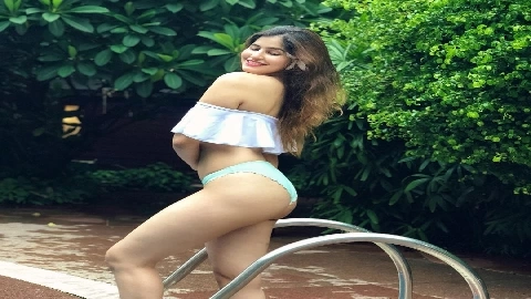 Jolee Love 10on1 DAP Gangband with Balls Deep Anal