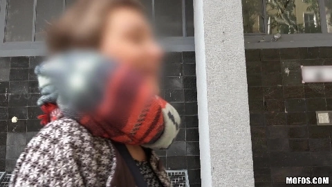 Vicky Love Euro Hottie Epic Facial