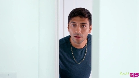 BrattySis - Scarlett Rosewood - What Are You Hiding In Your Pants Stepbro