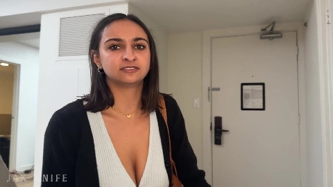 Jak Knife - Big titty coworker says NO to CONDOM during business trip hookup - Hailey Rose