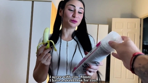 I Fed a Hungry MILF.fucked and Cum in Mouth - Luna Berg
