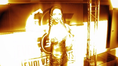 Rocky Emerson Vs Vanessa Vega - EvolvedFightsLez