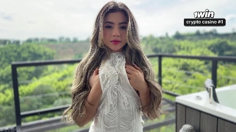 Beautiful Colombian Teen VS Big Cock! [Nath_Gomez7] - Nath Gomez
