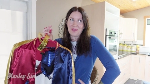 Step-Mommy gets the Part! Harley Quinn Cosplay - Harley Sin