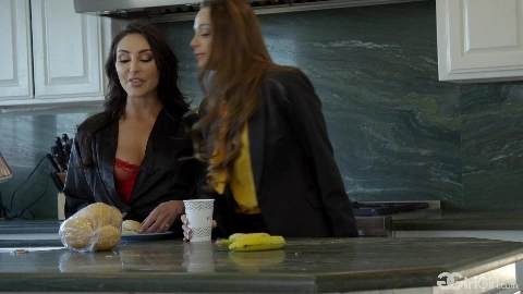 Abigail Mac Christiana Cinn I Saw It With My Own Eyes