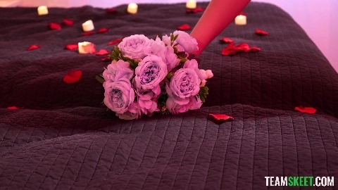 Kiki Daire Athena Heart And Autumn Orchid - BadMilfs