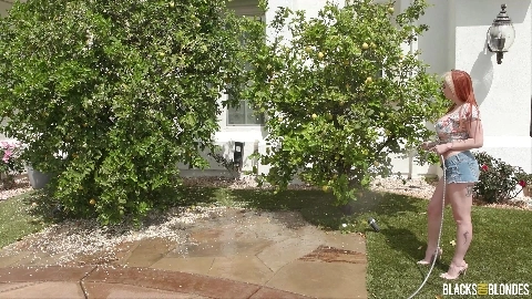 Cubbi Thompson - BlacksOnBlondes