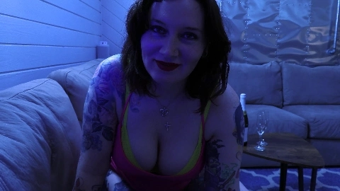 Cougar Stripper Loves Your Huge Cock in 4K - Bettie Bondage