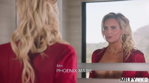 Phoenix Marie BBC Obsessed MILF Phoenix Goes Airtight - Milfy