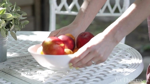 Amalia Davis And Julia Morozzi Julias New Experience Episode 3 - VivThomas