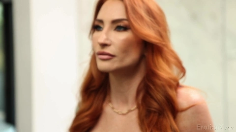 Blind Love in 4K - Sophia Locke