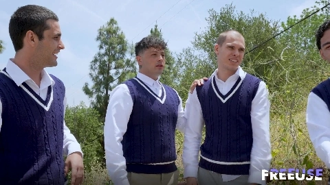 Aderes Quin - FreeUseMILF