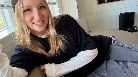 Tomboy Best Friend Proves She's Not Lesbian - Abbie Sykes