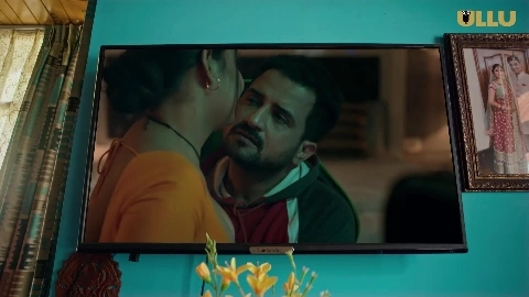 Pihu Sharma - Charmsukh Tawa Garam S01 E01_1080p ULLU_WEB_DL