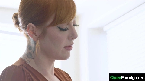 Sexy Redhead Lauren Phillips Shorts Her Sister Husband