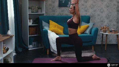 Sam Bourne And Shalina Devine Stepmom - Freeze