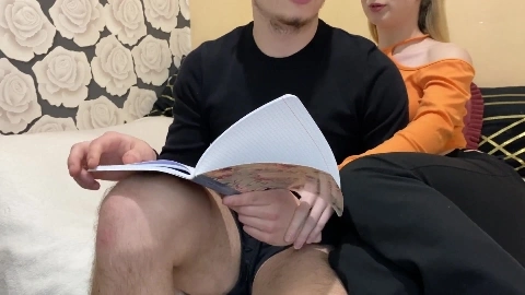 Mom's Friend's Daughter Was Fucked in the Anus - Little Miaa