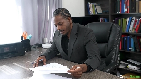 Octavia Red - CuckoldSessions