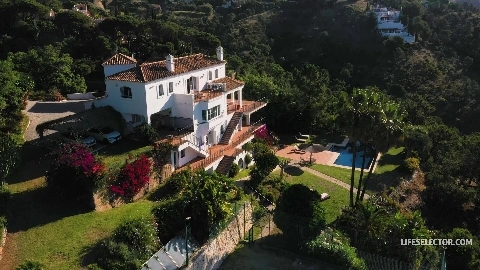 LifeSelector - Amalia Davis - Temptation Mansion Paradise With A Price