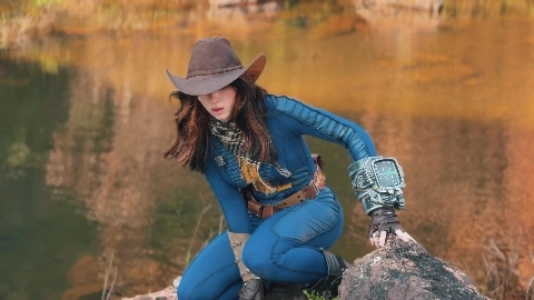 Busty Brunette Vault Dweller Is Thristy & Will Anything For A Drink Of Nuka Cola