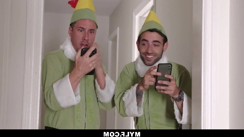 Stunning mature woman Brandi Love is full of cheerful energy.