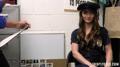 Haze Gone Wrong - Mira Monroe