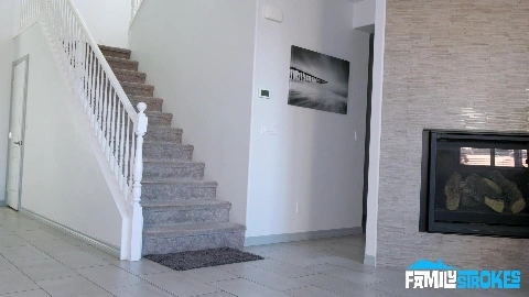 Katerina Karson - DadCrush