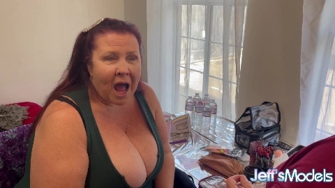 Lynn Enjoys Two Cocks, One After the Other (jeffsmodels) - Lady Lynn