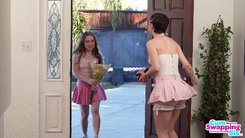 Haley Spades And Jade Valentine - CumSwappingSis