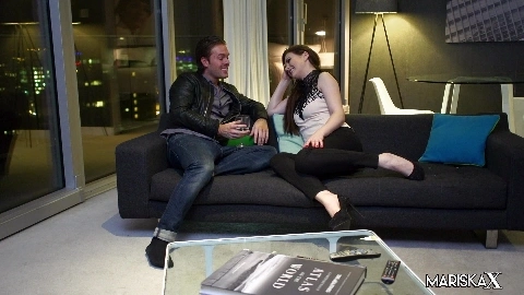 Samantha Bentley Taking Orders And Cock Like A Good Girl - MariskaX