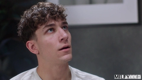 Milfy - Lexi Luna - Naughty MILF Lexi Seduces Young Stud In Shower