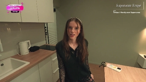 Stepbrother Teases me with his Cock during my Ovulation - Kuporovaa Krupa